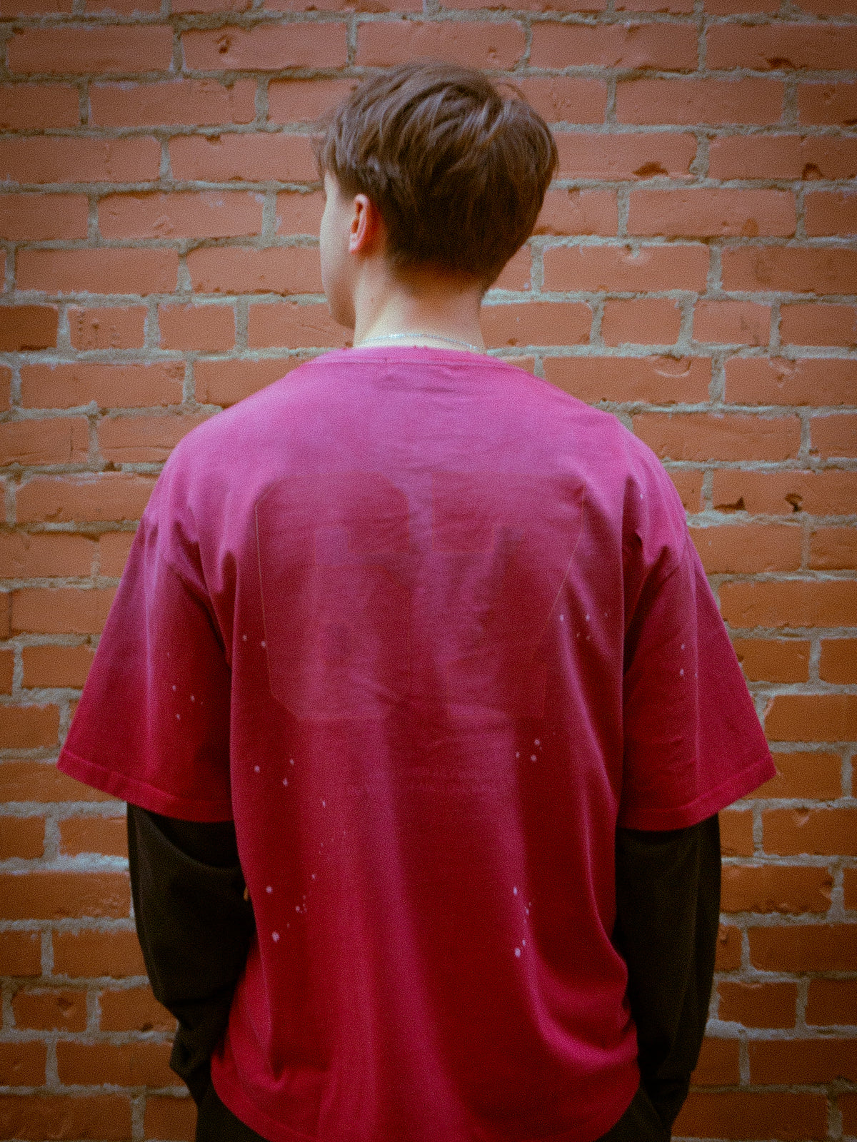 DISTRESSED LAYER TEE